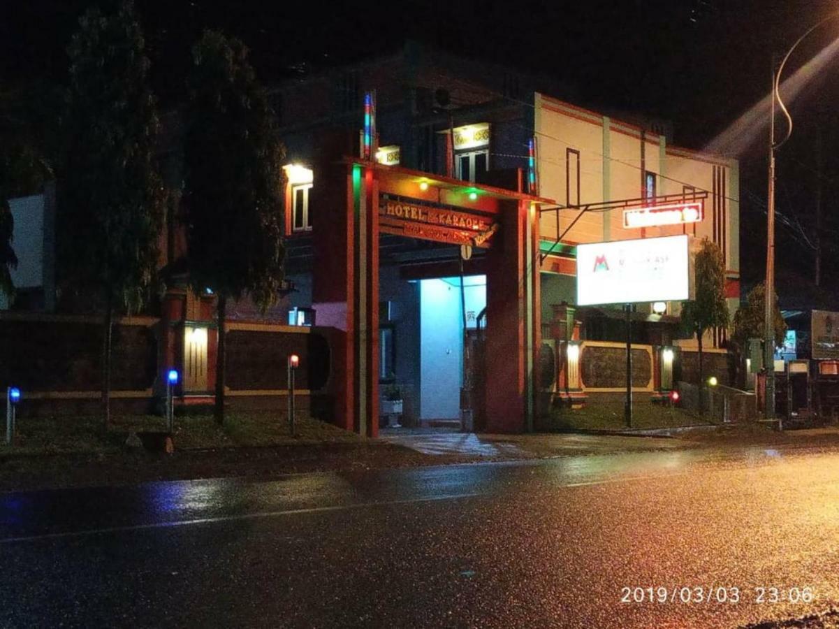 Penginapan Hotel Mangir Asri Giaoag Exterior photo